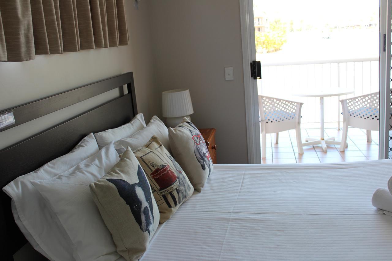 Saltwater Villas - Pet Friendly Accommodation Mooloolaba Bagian luar foto